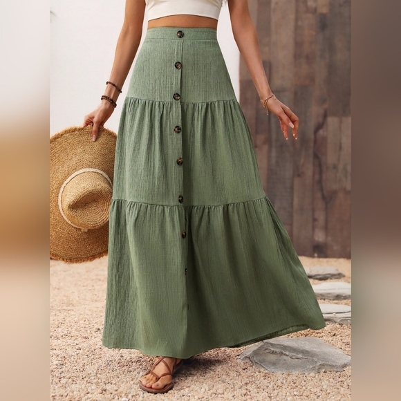 Solid Color Front Button Skirt